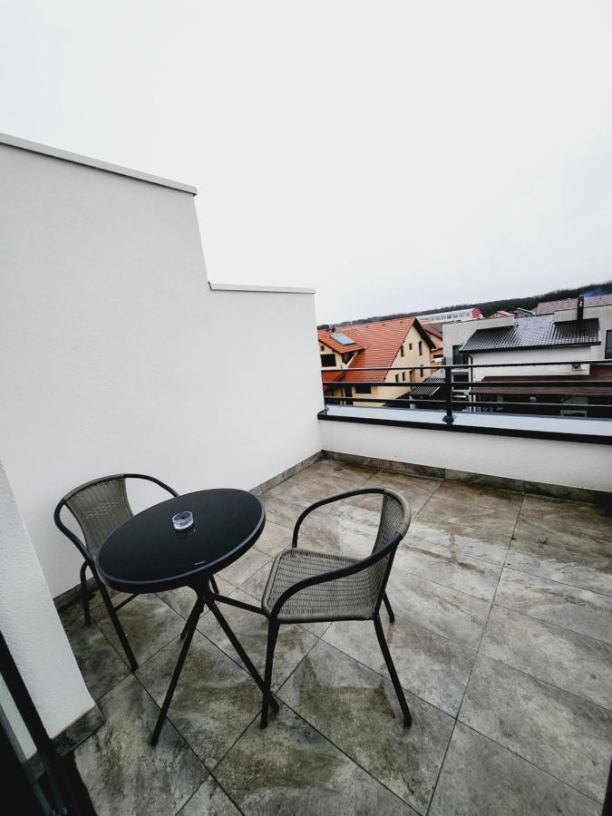 Armina'S Residence Dumbravita  Ngoại thất bức ảnh