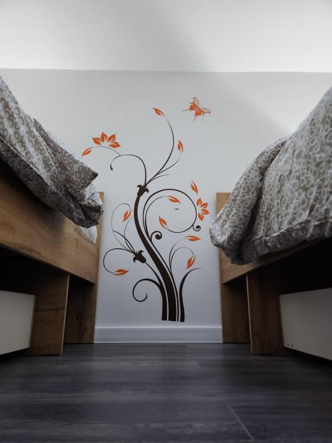Armina'S Residence Dumbravita  Ngoại thất bức ảnh