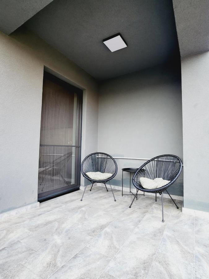 Armina'S Residence Dumbravita  Ngoại thất bức ảnh
